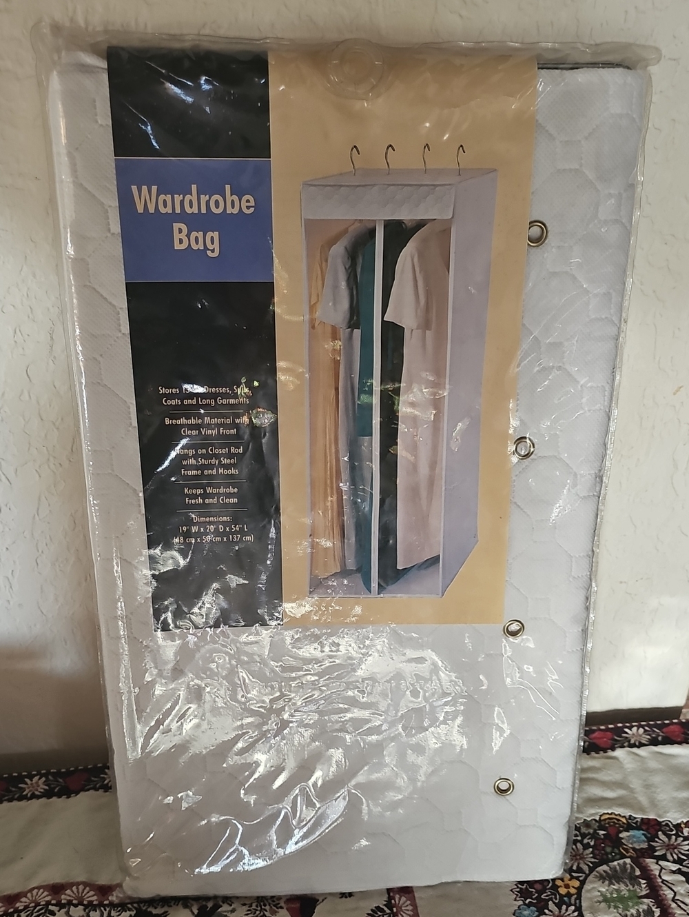 Vintage NEW Framed 15-20 Dress Garment Bag Hanging Quilted Closet Organizer